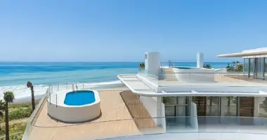 Penthouse 3 chambres avec Climatiseur, avec Vue sur la mer, avec Chauffage central dans Estepona, Espagne
