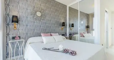 Bungalow 3 bedrooms in Torrevieja, Spain
