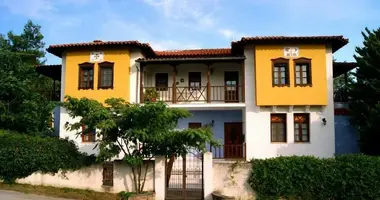 Nieruchomości komercyjne 450 m² w Polygyros, Grecja