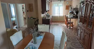 4 room house in Cegled, Hungary