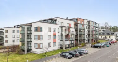 3 bedroom apartment in Jaervenpaeae, Finland