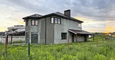 Haus in Aziaryckaslabadski siel ski Saviet, Weißrussland