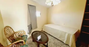 Mieszkanie 3 pokoi w Guardamar del Segura, Hiszpania