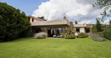 Villa  mit Klimaanlage, mit Garten, mit Verfügbar in Metropolitan City of Florence, Italien