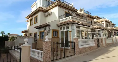 Townhouse 4 bedrooms in La Zenia, Spain