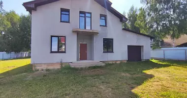 Dom wolnostojący w Kalodishchy, Białoruś