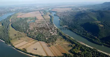 Plot of land in Szigetmonostor, Hungary