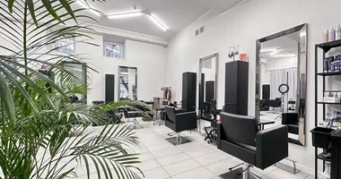 Gewerbefläche 132 m² in Warschau, Polen