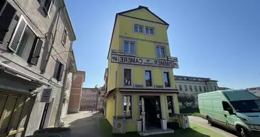 Hotel 240 m² en Umag, Croacia