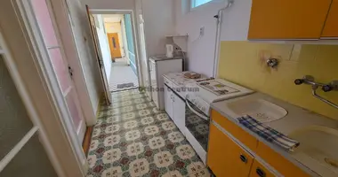 Квартира 2 комнаты в Хайдусобосло, Венгрия