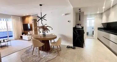 Wohnung 3 Schlafzimmer in San Pedro Alcantara, Spanien
