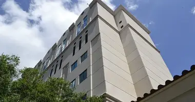 Nieruchomości inwestycyjne 1 450 m² w Dessau, Niemcy