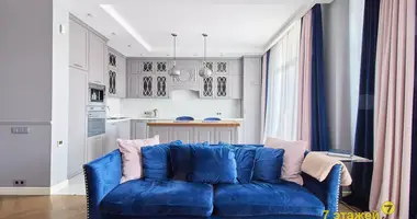 Apartamento 3 habitaciones en Minsk, Bielorrusia