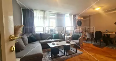 Wohnung 4 Zimmer in Zagreb, Kroatien