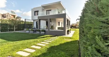 Villa 5 bedrooms in Dionisiou Beach, Greece