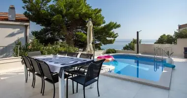 Villa in Makarska, Kroatien