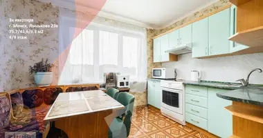 Wohnung 3 zimmer in Minsk, Belarus
