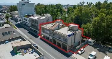 Nieruchomości komercyjne 496 m² w Strovolos, Cyprus