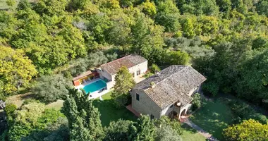 Villa in Perugia, Italien