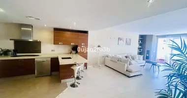 Wohnung 3 Schlafzimmer in Marbella, Spanien