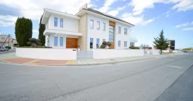Maison 5 chambres dans Aradíppou, Chypre