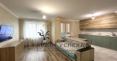 Apartamento 3 habitaciones en Brest, Bielorrusia