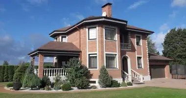 Casa 5 habitaciones en Letonia