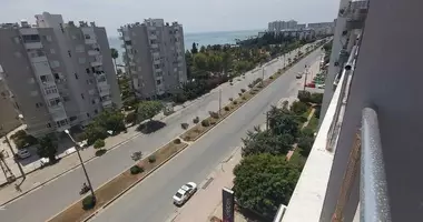 Mieszkanie 5 pokojów w Mersin, Turcja