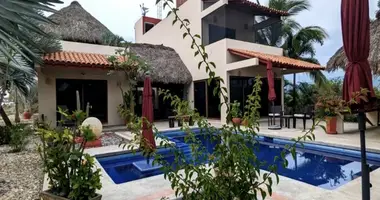 Villa 3 bedrooms in Puerto Escondido, Mexico