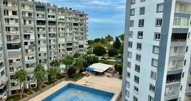 Wohnung 3 zimmer in Mezitli, Türkei