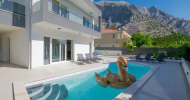 Villa 3 bedrooms in Makarska, Croatia