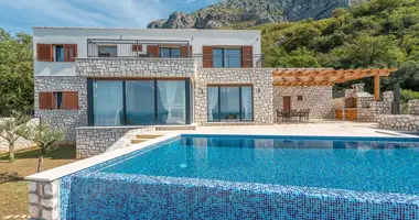 Villa 8 zimmer in Montenegro