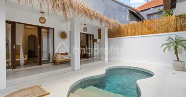 Villa 2 bedrooms with Balcony, with Furnitured, with Air conditioner in Tumbak Bayuh, Indonesia