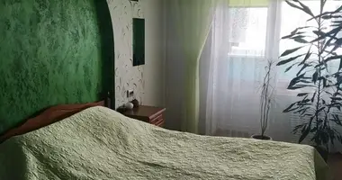 Wohnung 4 Zimmer in Hieraniony, Weißrussland