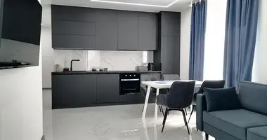 Apartamento 3 habitaciones en Minsk, Bielorrusia