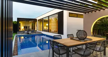 Mieszkanie 2 pokoi w Phuket, Tajlandia
