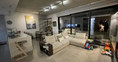 Apartamento 3 habitaciones con Aire acondicionado, con Calefacción de suelo, con televisión por cable en Nicosia, Chipre