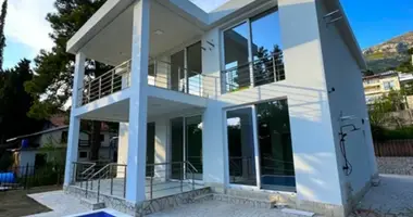 Villa  con Junto al mar en Susanj, Montenegro