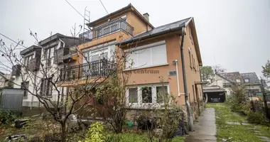 4 room house in Budapest, Hungary