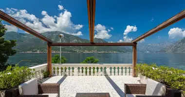 Villa 6 chambres dans Dobrota, Monténégro