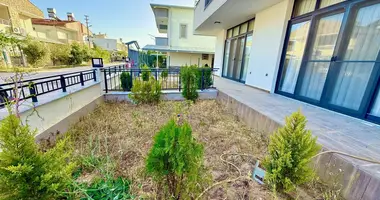 Дуплекс 4 комнаты в Мезитли, Турция