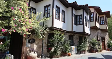 Villa 3 chambres avec Balcon, avec Climatiseur, avec Rénové dans Muratpasa, Turquie