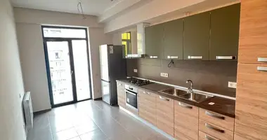 Mieszkanie 5 pokojów w Tbilisi, Gruzja