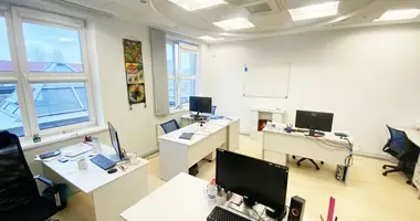 Oficina 1 010 m² en Minsk, Bielorrusia
