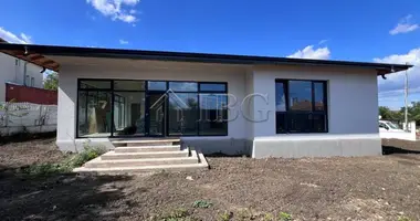 Maison 3 chambres dans Aleksandrovo, Bulgarie