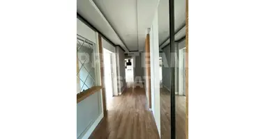 5 room apartment in Konyaalti, Turkey