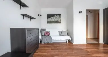 1 room apartment in Warsaw, Poland