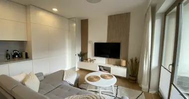 Wohnung 3 zimmer in Warschau, Polen
