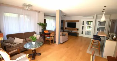 Wohnung in Warschau, Polen