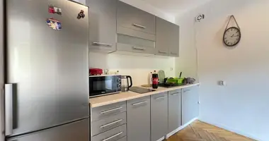 Apartamento 3 habitaciones en Varsovia, Polonia